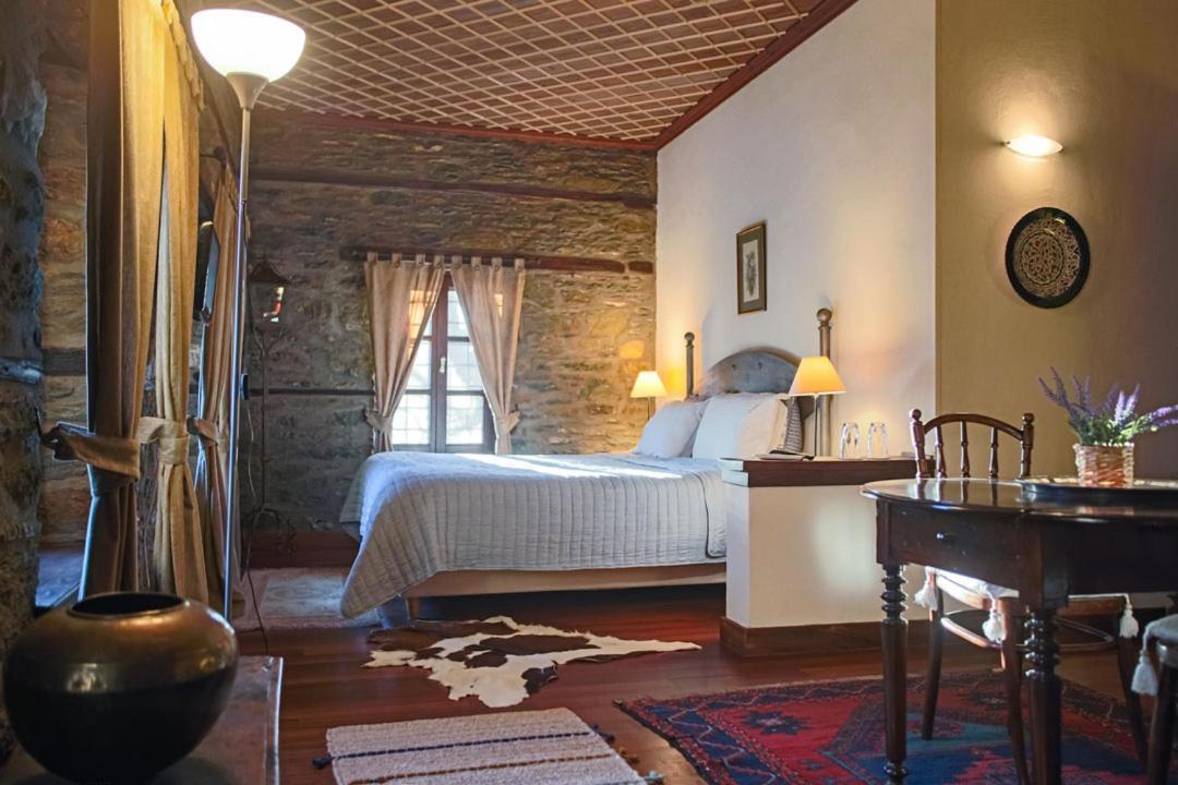 Palio Eleotrivio Guesthouse Agios Lavrentios Exterior foto
